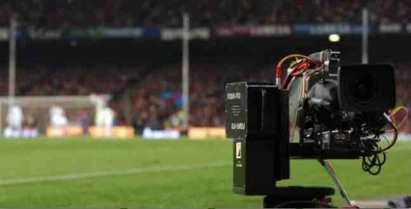 LFP : accord avec beIn Sports et Canal+ pour une diffusion des matches de L1 et L2 dans des lieux collectifs