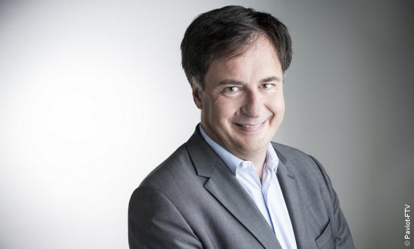 Vincent MESLET (France 2) : "Ma politique n’est pas de me séparer des plus âgés au profit des plus jeunes"