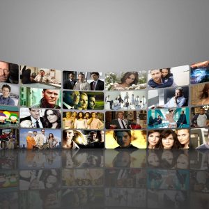 Audiences TV en novembre: TF1, France 2, M6 et Canal+ en baisse au pro t des petites chaînes
