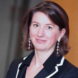 Ariane BUCAILLE (Deloitte) : «La TV US générera 170 milliards $ de recettes en 2016»