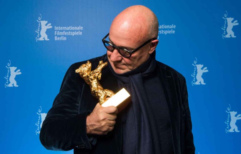 Berlinale : la Scam félicite Gianfranco Rosi («Fuocoammare»)