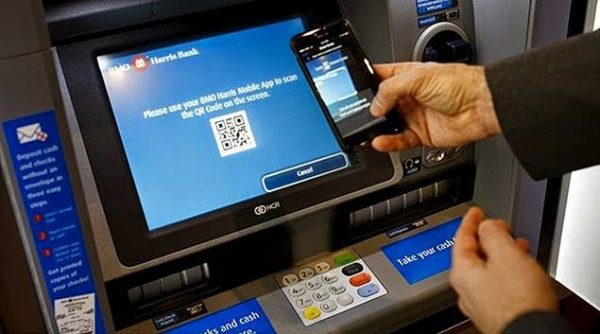 Le smartphone pourrait remplacer la carte bancaire au distributeur de billet