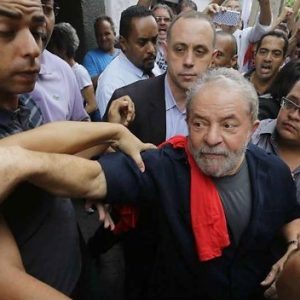 Brésil : manifestation contre la «persécution» de Lula par les médias