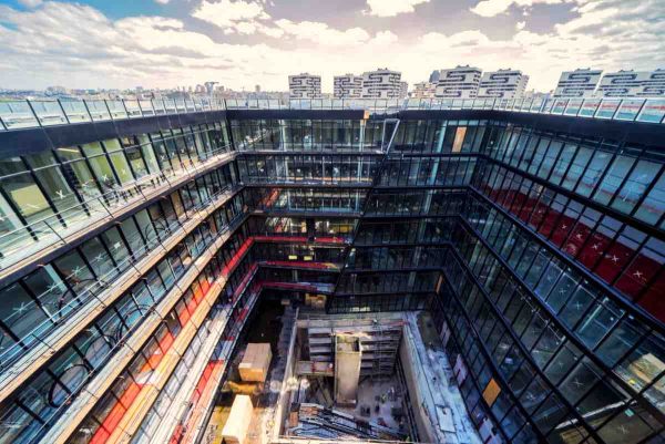 Le Cargo : «plus grand incubateur d’Europe» de start-ups inauguré mercredi à Paris