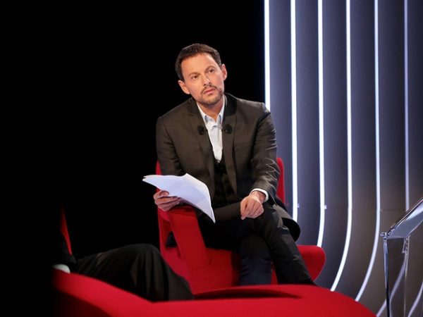 France 3 : Fogiel au plus bas avec 359.000 fidèles devant «Le Divan» mardi à 23h10