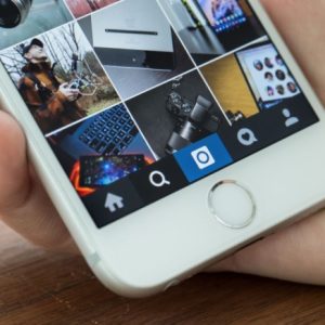 Instagram va filtrer les commentaires haineux grâce à l’intelligence artificielle