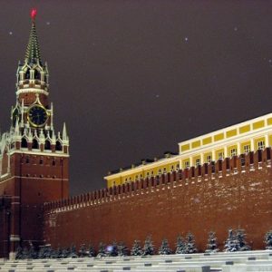 Affaire de l’enfant décapité : le Kremlin défend le silence des télévisions russes