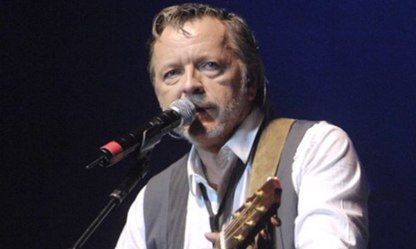 Europe 1 consacre une soirée à Renaud et retrace 40 ans de chansons et de combats jeudi 7 avril