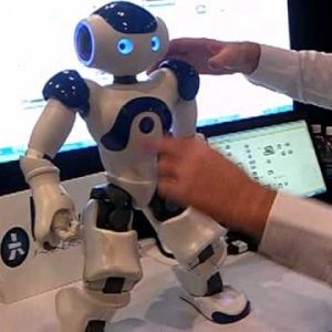 Microsoft retire un robot éducatif