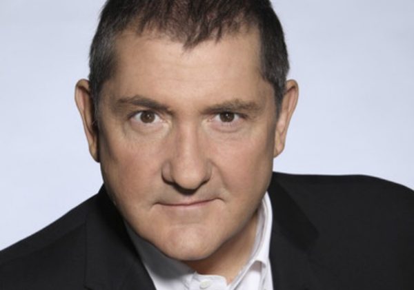 Yves Calvi rejoindra la chaîne d’information LCI à la rentrée