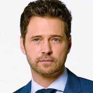 Jason PRIESTLEY (Acteur/Producteur) : «Lancer un remake avec les anciens de la série «Berverly Hills», nous y avons pensé»