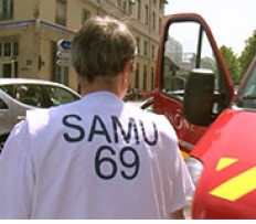 France 2 : bons scores pour le documentaire «Ils sont médecins au SAMU - 1ère partie» mardi en Night
