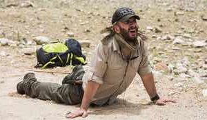 M6: Michaël Youn a relevé le défi d’un stage de survie dans le désert namibien avec Mike Horn