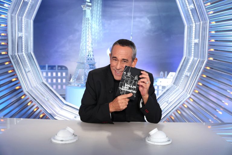 C8 : «Salut les terriens» passe la barre du million de téléspectateurs samedi en Access