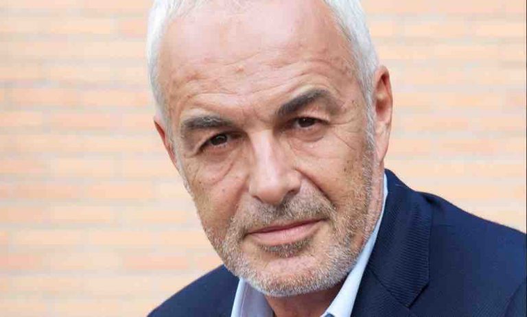 C. GERIN (17 JUIN MEDIA): « Adapté du livre de Michel Cymes, nous préparons pour France 2  le documentaire « Hippocrate aux enfers » »