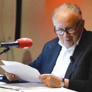 Philippe Bouvard annonce sa retraite après 60 ans à l’antenne 