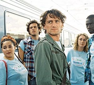 M6 : 2,5 millions de cinéphiles pour «Nos jours heureux» dimanche en Prime
