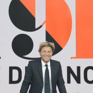 France 2 : Laurent Delahousse en progrès dimanche en Access