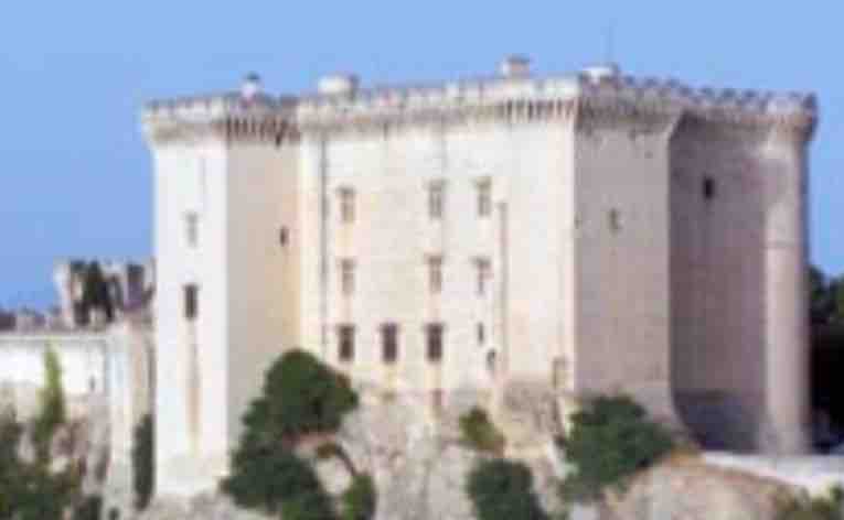 Voyage : «Châteaux de France» du 13 octobre au 17 novembre à 21h50