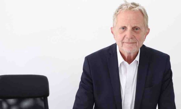 F. SCHLESINGER (Europe 1) : «Il n’y aura aucun changement sur la grille d’Europe 1»