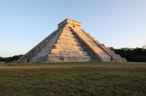 France 5 : Bon score pour «La grande pyramide maya» mardi en Night