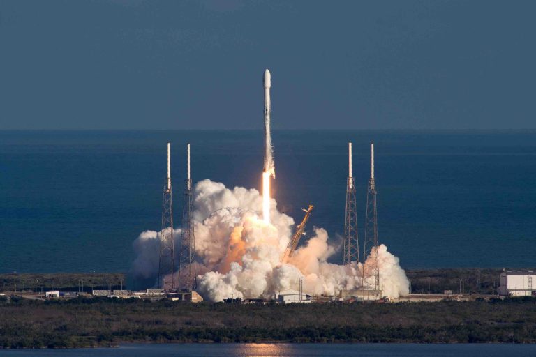 SES : lancement réussi pour GovSat-1 sur la fusée  Falcon 9 de SpaceX