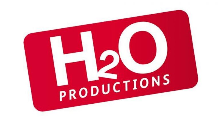 L. STAN (H2O Productions) : «Notre enjeu est de décliner des émissions autour de la famille «TPMP»»