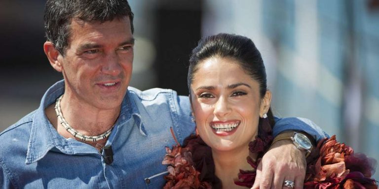 Salma Hayek est restée silencieuse sur l’affaire Weinstein pour «protéger» Antonio   Banderas 