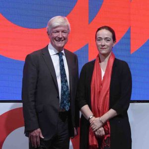 Tony Hall et Delphine Ernotte Cunci élus Président et Vice- présidente de l’UER