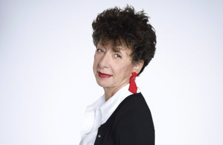 Laurence Bloch (France Inter) »France Inter est une chaîne éclectique, curieuse, brillante, intelligente et joyeuse »