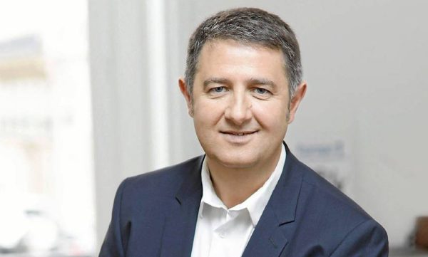 L. GUIMIER (Europe 1) : «Nous travaillons dans la sérénité et l’optimisme»