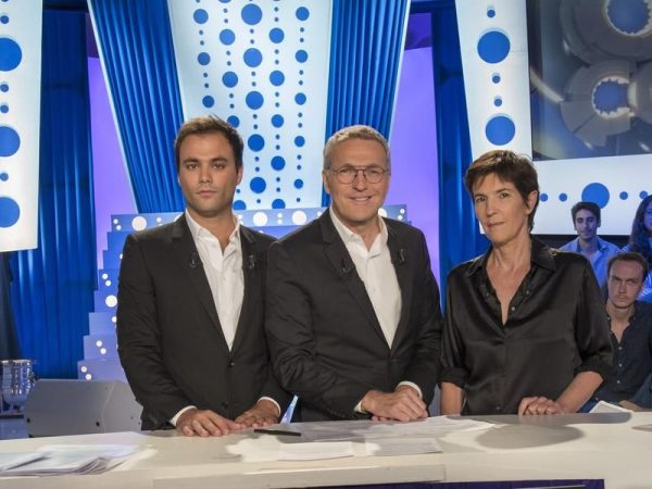 France 2 : 898.000 curieux devant le lancement de la 13ème saison de «On n’est pas couché» samedi en Night 