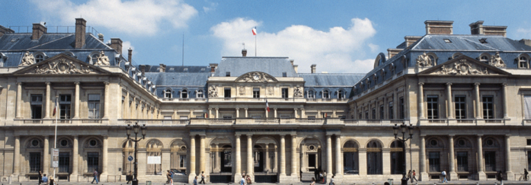 Vie privée: le Conseil d’Etat rejette les requêtes dirigées contre le décret instaurant le mégafichier