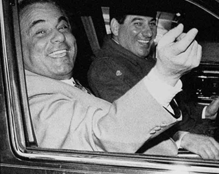 HISTOIRE : «Mafia Killers» dès le 8 janvier