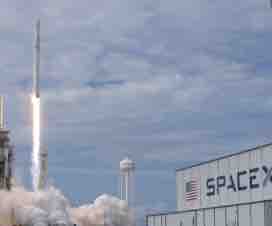 SpaceX place 64 satellites en orbite d’un coup