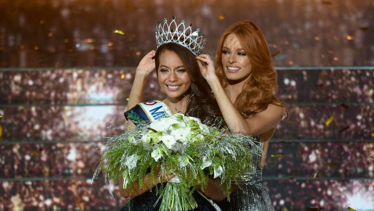 TF1 : carton plein pour «Election de Miss France 2019» samedi en Prime Samedi en Prime, TF1 proposait «L’élection de Miss France 2019», présenté par Jean-Pierre Foucault. Un carton ! Le show a séduit 7.347.000 fans, soit 38,3% de pda, 47% sur les FRDA-50 ans, 46% sur les 25-49 ans et 68% sur les 15-24 ans, selon les chiffres de Médiamétrie. La chaîne privée se place ainsi leader du Prime. A noter que l’édition 2017, diffusée le samedi 16 décembre, avait réuni 7,4 millions de téléspectateurs soit 37,1% de pda et 45,8% auprès des FRDA-50 ans.