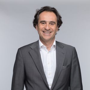 J-E. CASALTA (France Bleu) : "Ma priorité est de renforcer l’offre de proximité de France Bleu"