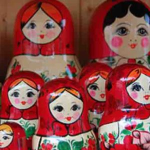 Quand tricot et internet revalorisent «le rôle sacré de la babouchka en Russie»