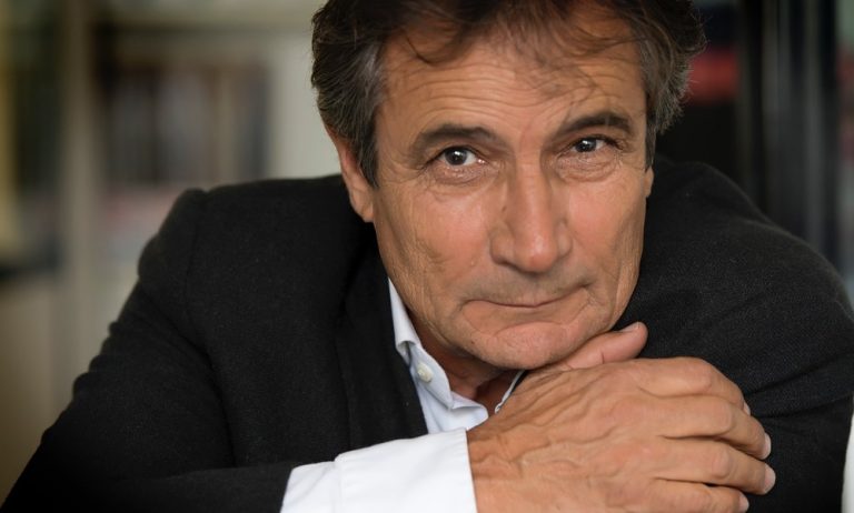 T. COMITI (Tony Comiti Productions) : « Il y a un vrai savoir-faire français des reporters sur le terrain »