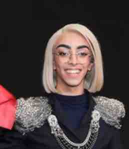 Victime d’homophobie, le chanteur et nouveau porte-drapeau de la France à l’Eurovision Bilal Hassani porte plainte