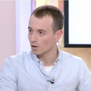 Hugo Clément  dément avoir  harcelé Nassira El  Moaddem