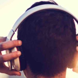 39,2 millions d’internautes ont visité au moins un site ou une application de Radio ou de Musique en janvier