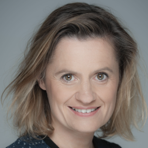 ACTU POUR MARDI C. ALVARESSE (France Télévisions) : "Nous ne cherchons pas à remplacer Claire Chazal"