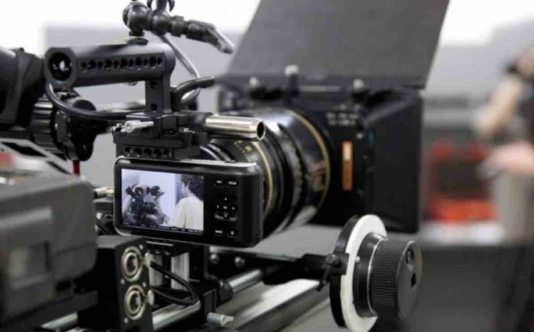 Industrie du film: nouveau record de recettes à 96,8 milliards de dollars dans le monde entier