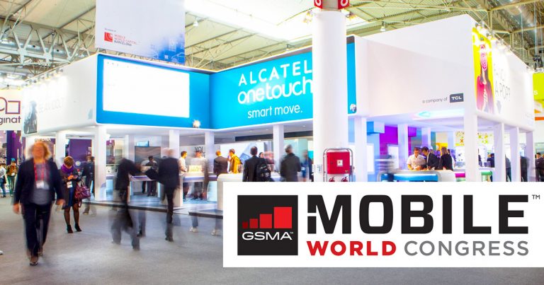 De nombreux  fabricants de  smartphones sont  présents au Mobile  World Congress