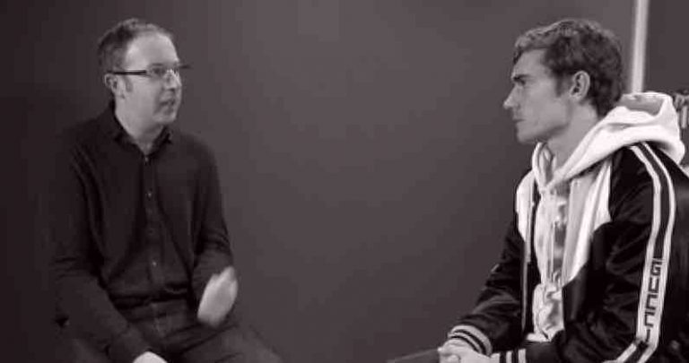 France 2/ «Footballeur et homo, au coeur du tabou» : un documentaire s’attaque au «tabou» de l’homosexualité dans le foot