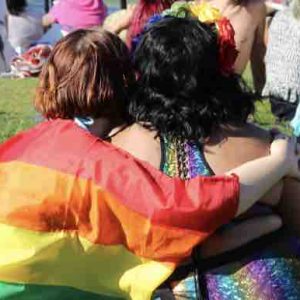 RMC Story : «Lesbiennes, gays et trans : une histoire de combats» vendredi 17 mai à 12h10