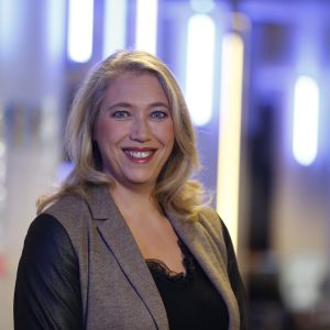 C. de CAMARET (France 24) : "Jusqu’au 26 mai, RFI et France 24 proposeront des débats exclusifs et recevront des personnalités européennes de premier plan"