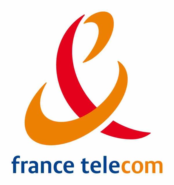 France Télécom: plusieurs centaines de personnes rassemblées devant le tribunal «pour que justice soit faite»