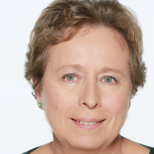 Catherine PUISEUX KAKPO : "Depuis plus de 15 ans, le groupe TF1 est très engagé sur les sujets relatifs à la société durable et au mieux vivre ensemble" (RSE Groupe TF1)